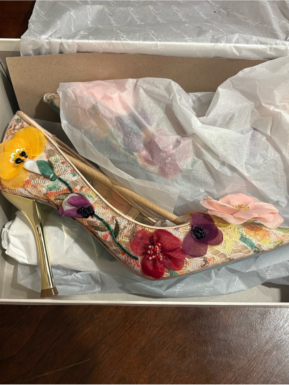 Betsey Johnson - Darcy Size 7 - Nude Multi - Blue Bottom - Bridal